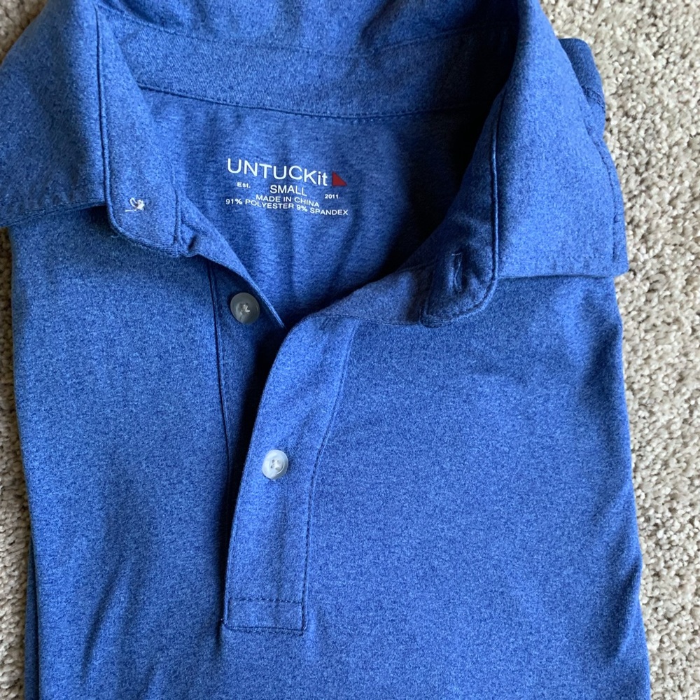 Men’s untuck polo shirt
